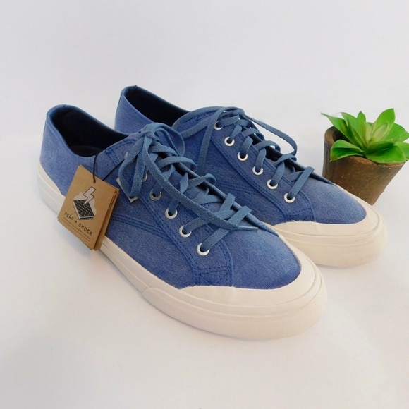 HUF Other - NWT!! HUF Mens Classic Lo Ess Skate Shoes Canvas Performance Blue Canvas ~ 9